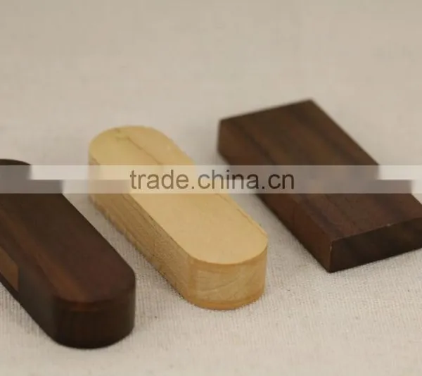 Eco-friendly Customized Logo Laser Engraving Wooden USB Flash Driver for Promotion photo-6
