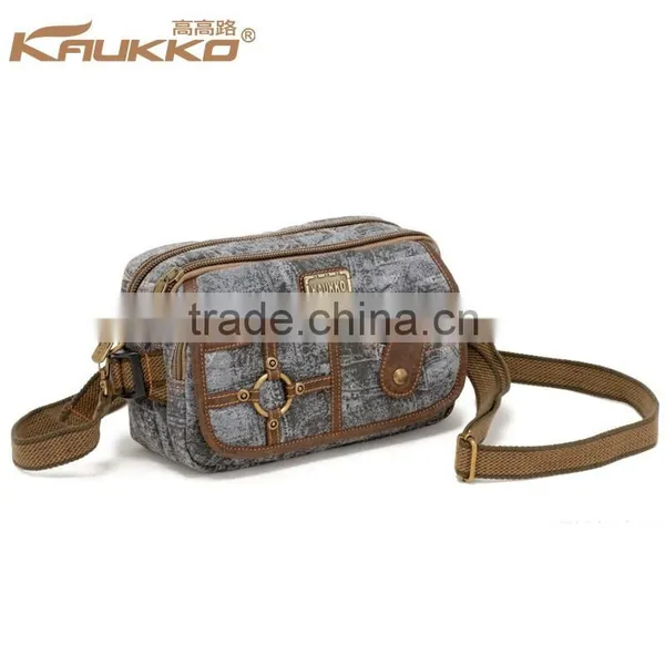 Old Fashion Men's Shoulder Bag Running Waist Bags in Canvas