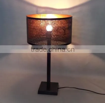 Table Lamp With Etched Metal Shade