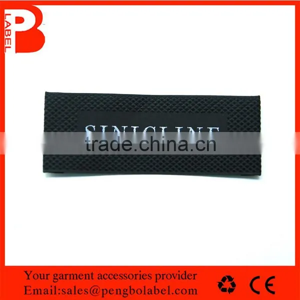 China Supplier Cheap Price Custom Woven Clothing Label photo-4