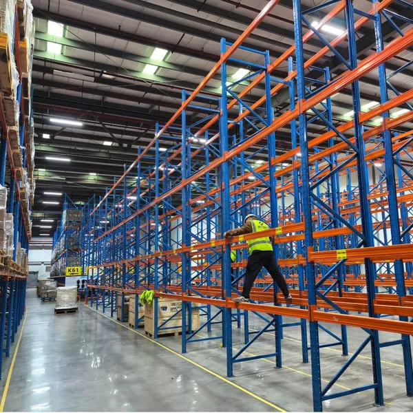 Industrial Cross Beam Warehouse Shelving For Logistics Center photo-5