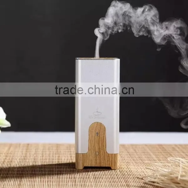 High Quality Aroma Diffuse / Mini Car Air Purifier / Humidfier photo-3