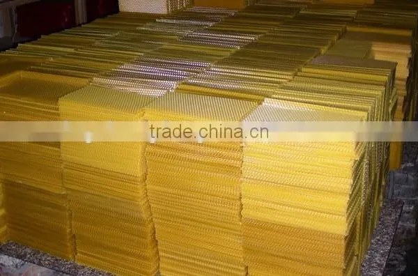 Factory Price Pure Beeswax Sheet for Wooden Bee Frame photo-6