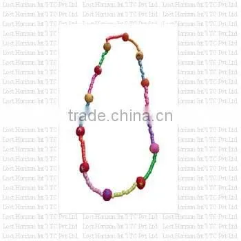 Soft Sheep Wool Hand Made Felt New Design Necklace. photo-5