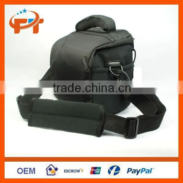 Shoulder Bag for Digital Cameras/Camcorders - Black photo-2