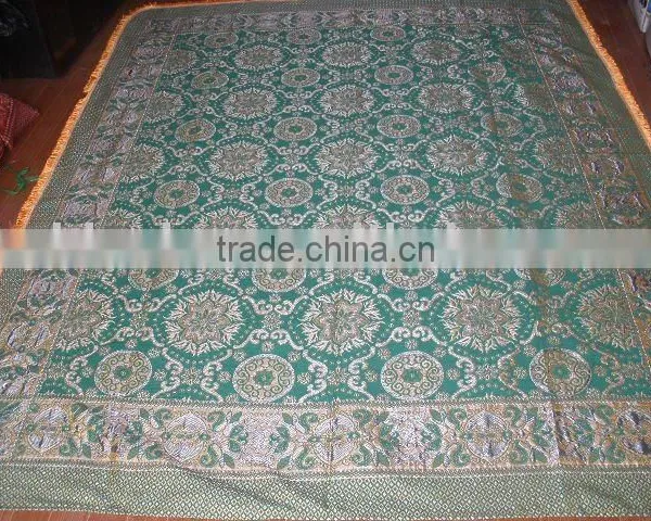 High Quality Silk Jacquard Blanket
