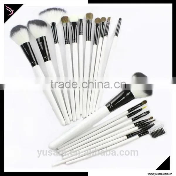 White Color 19 Pcs Personalized Makeup Brush Kit photo-2