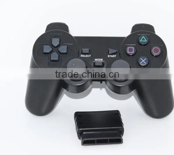 2.4GHz Wireless Vibrative Gaming Controller Gamepad Joystick for Wireless Controller photo-3