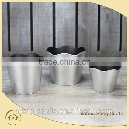 2014 New Design Silver Plastic Flower Pot for Garden photo-2