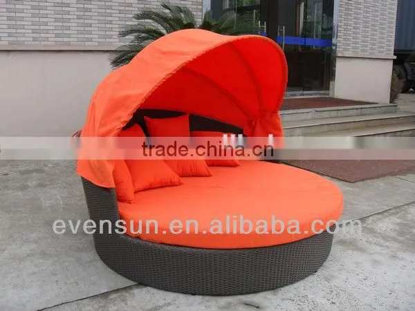 Rattan Round Outdoor Lounge Bed With Canopy photo-5