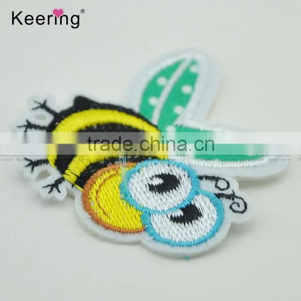 China Cartoon Bee Personalized Embroidery Patch WEF-070 photo-3