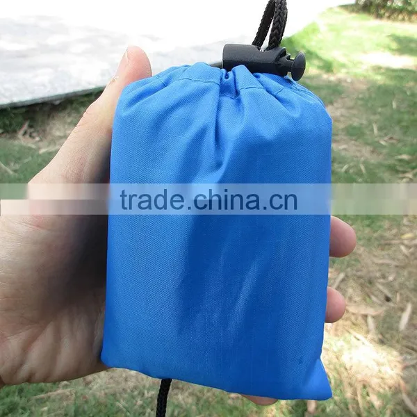 Ripstop Nylon Waterproof Fit in Pocket Small & Light Compact Pocket Blanket photo-4