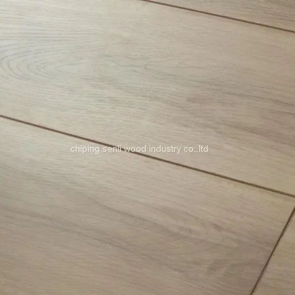 Class33 8mm Ac5 Small Emboss Square Edge Laminated Floor