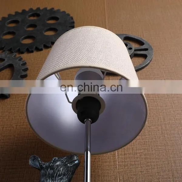 New Design Cute Animal Mouse Shape Hotel Retro Bedside Lights With Linen Lampshade photo-5