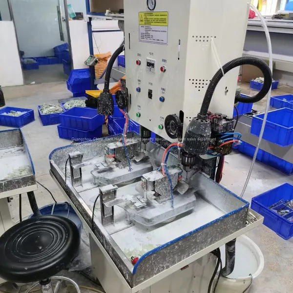 Zhuoji Hetian Jade Dushan Jade Jade Jade Jade Kunlun Jade Beads Ball Equipment CNC High Speed Automatic photo-4