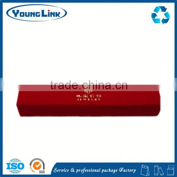 Red Flower Pattern Printing Kraft Paper Box photo-4