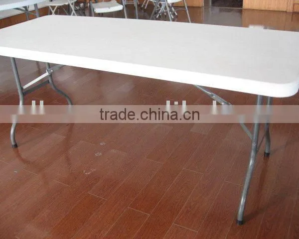 Plastic Folding Table