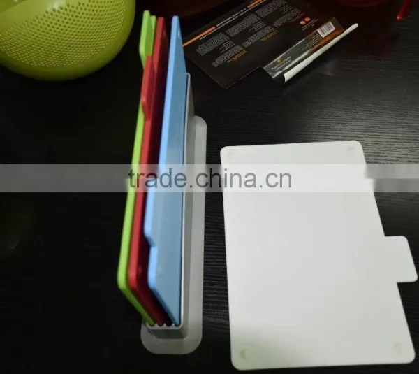 PP Material Good Quality Four PCS In One Set Rectangle Cutting Board photo-2