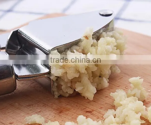 Cheap Home Stainless Steel 430 Stainless Steel Garlic Press Commercial Garlic Press Peeler photo-3