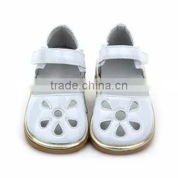 2017 Summer Childrens Squeaky Shoes for Kids photo-2