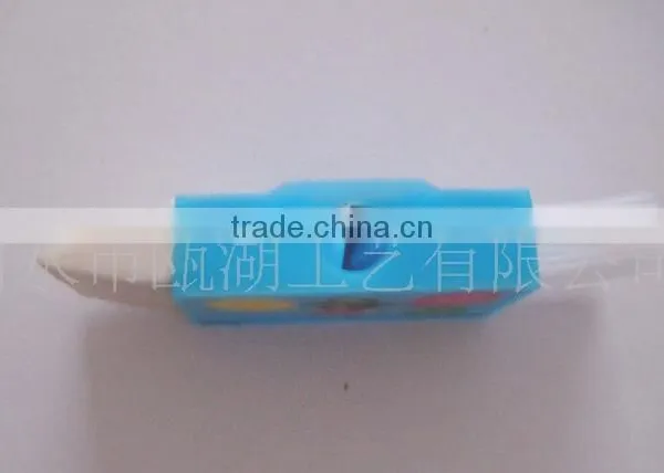 Plastic Sharpener With Eraser and Brush photo-3