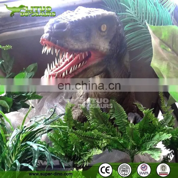 Life Like Dinosaur Velociraptor Jurassic World photo-3