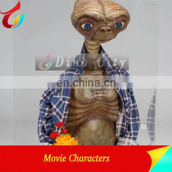Life Size Movie Character Fiberglass Statue photo-4