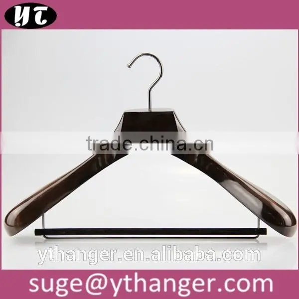 WSL013 Sshiny Uit Hanger With Locking Bar Shine Brown Wood Hangers for Clothes photo-2
