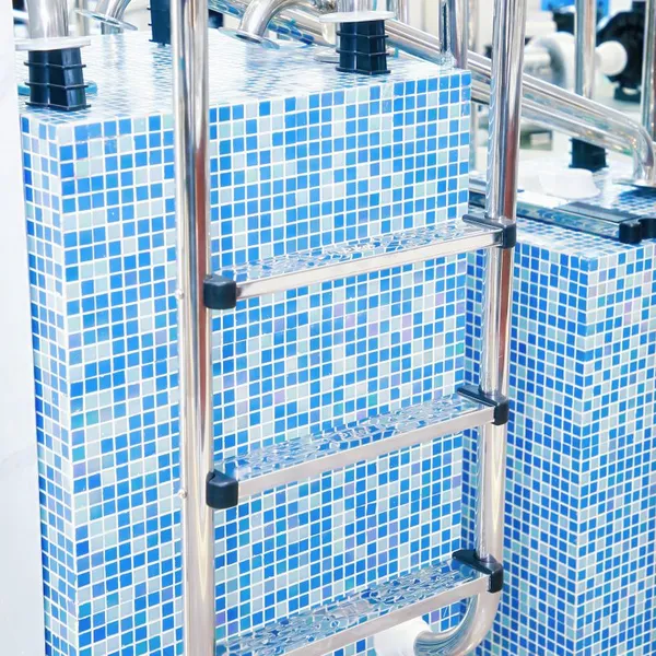 Swimming Pool Ladder 304/316 Stainless Steel 1.0/1.2 Thickness Anti-slip Pool Ladder For Sale photo-2