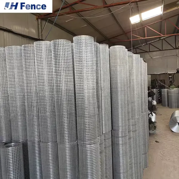 Height Grassland Livestock Field Wire Mesh Cattle Fence Cattle Yard Cattle Panel Horse Wire Mesh Farm Fence Panel 100m in Roll photo-4