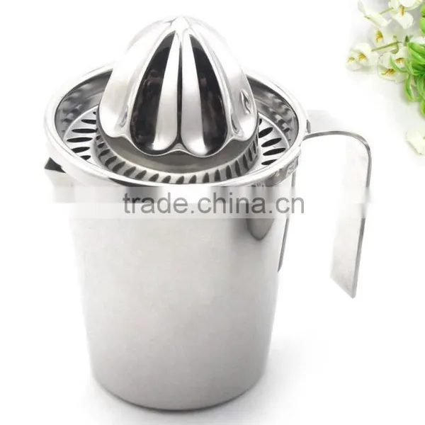 Stainless Steel Manual Juicer Fruit Lemon Lime Orange Squeezer With Container Juicer Strainer