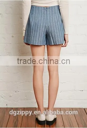 2015 New Apparel Designs Fashion Pleated Denim Shorts for Women photo-4
