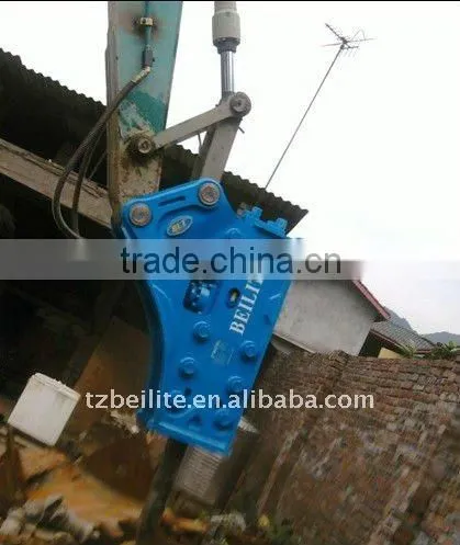 Selling BLTB135 Side Type Excavator Attachment-Hydraulic Breaker Hammer for PC200 Excavator photo-3