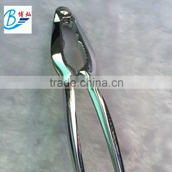 High-quality Zinc Alloy Nut Cracker Lovelly Nut Cracker photo-2