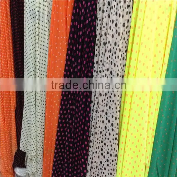 2014 New Design Diamond Leopard Design Digital Chifffon Fabric for Clothing photo-3