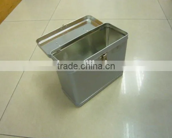 203*90*168mm Tin Lunch Box With Handle and Lock photo-2