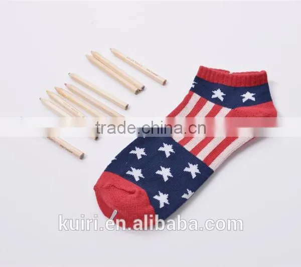 Hot Sale Cotton Germany's Harajuku Hip Hop Maple Leaf Socks Men's Street Boat Sock for Male photo-5