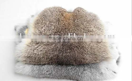 Super Deluxe Large Straw Yellow Multicolor Rabbit Skin Wholesale Manufacturers Selling Fur of Rabbit Skin Can be Customized