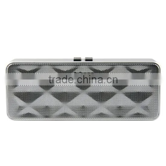 Private Tooling Aluminun Case High Quality Wireless Stereo 6W Bluetooth Speaker photo-4