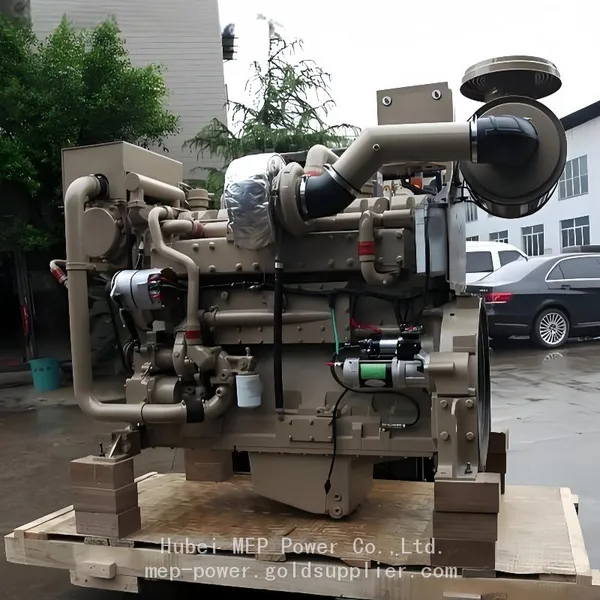Cummins KT19-M425 Marine Engine photo-2
