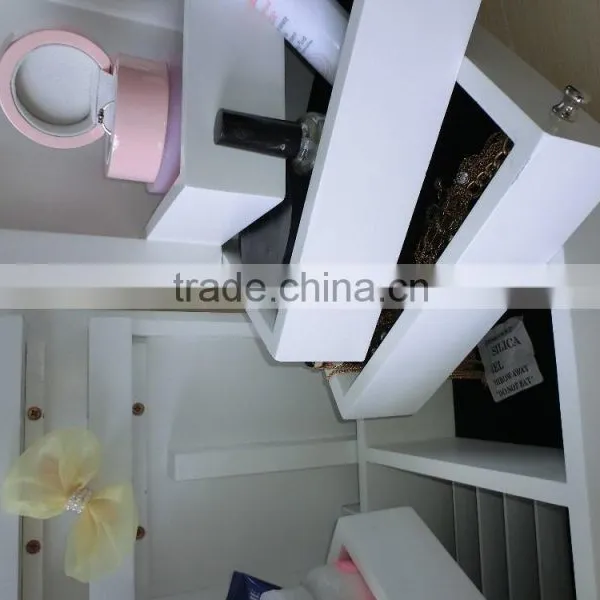 Luxury White Color Varnished Lacquer Handmade Ratation Difference Levels House and Home Furnishing Gift Box Jewelry Saving Box photo-4