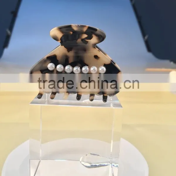 6 Teeth Handmade Pearl Decorative Hair Claw 2015 New Design Hollow Out Magic Clamps Chinese Suppliers for Fashion Claws