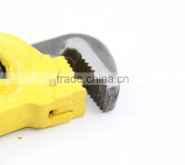 Factory CE 24" High Strength Carbon Steel Forged Tool Pipe Wrench photo-4
