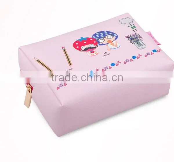 Women Pink Travel Cosmetic Bag With Zipper and Logo photo-3