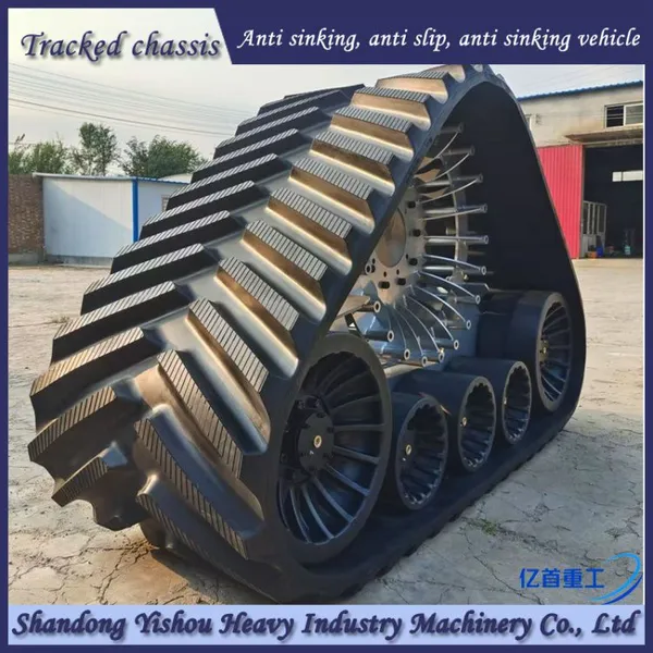 Say Goodbye to the Embarrassment of Getting Stuck in a Car! New Holland Harvester Modified With Rubber Half Track, Providing Unobstructed Access to Global Farmland photo-2