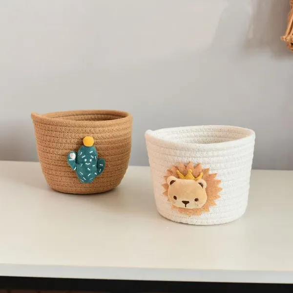 Handicraft Decorative Storage Baskets photo-2