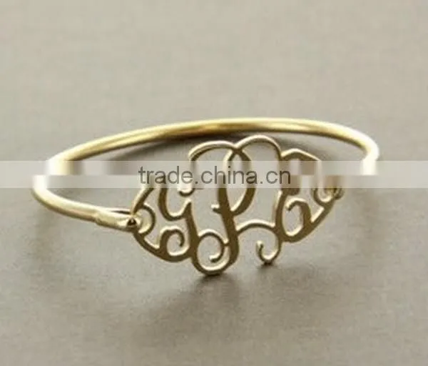 JOKER CABINET CUTOUT MONOGRAM GOLD BANGLE PERSONALIZED BANGLE Quality Choice photo-3