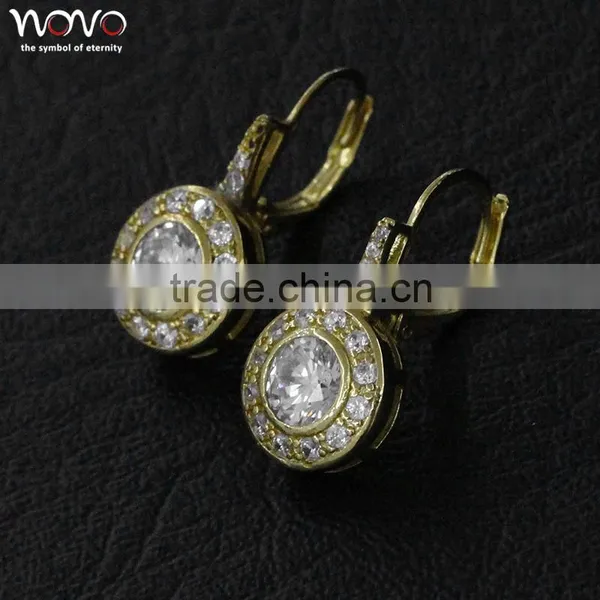 China Hot Sale Simple Gold Earring Designs for Women photo-3