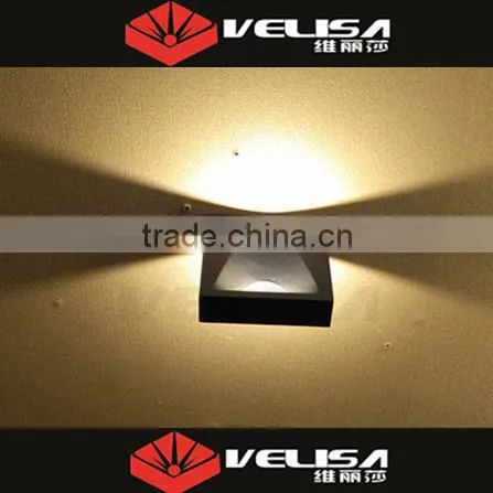 LED Aluminum Wall Lamp Mount Decor Bathroom Lighting Mirror Light Black / White photo-3
