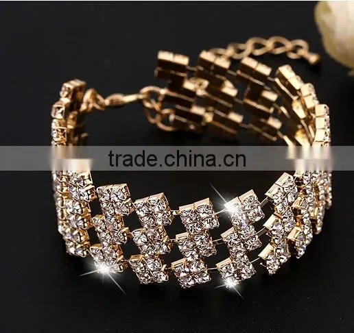 New Fashion Women Lady Gold Plated Crystal Cuff Bangle Love Heart Charm Bracelet photo-3